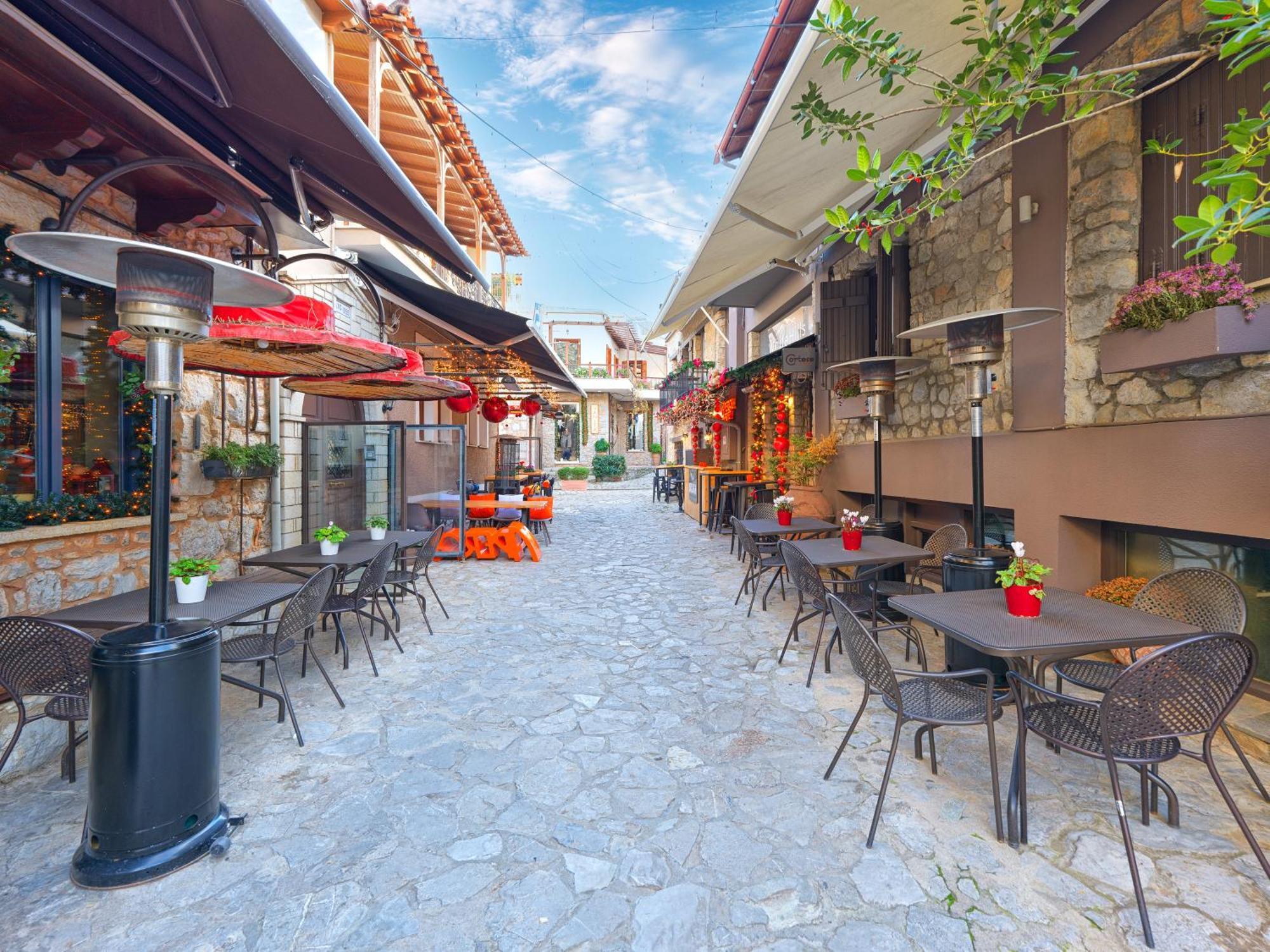 White Hills Suites & Spa Arachova Exterior foto
