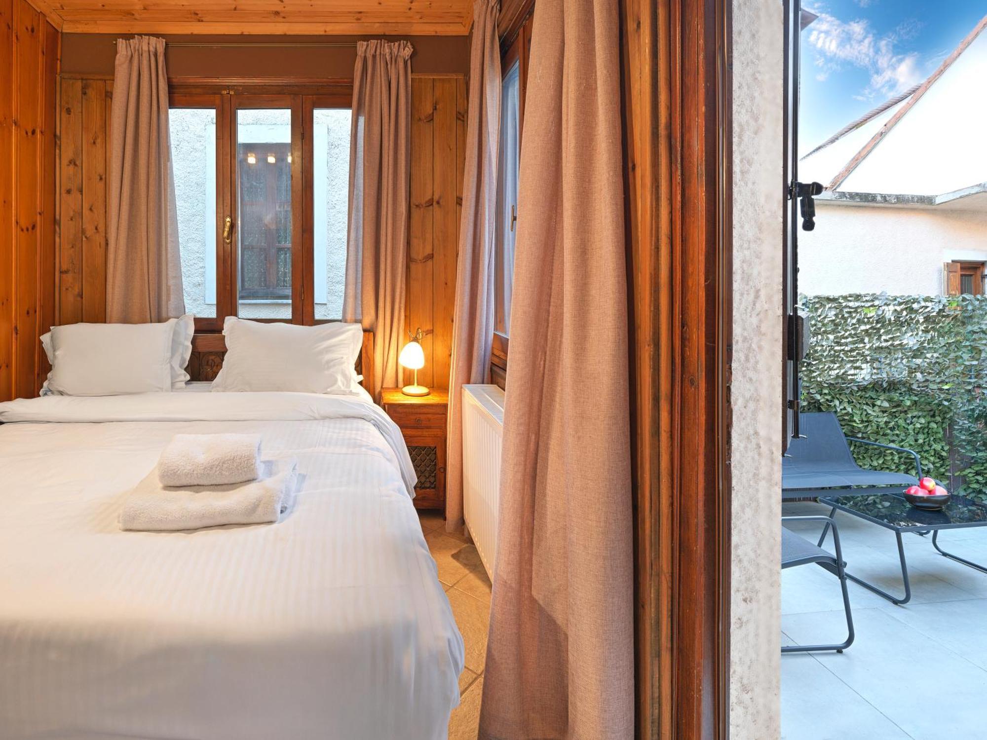 White Hills Suites & Spa Arachova Exterior foto